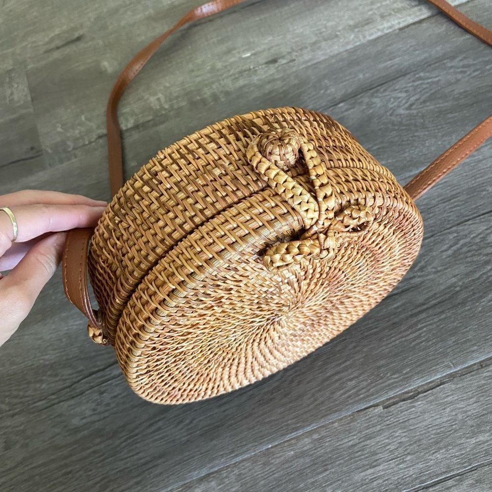 Rattan Crossbody Bag - Picture 2 of 3